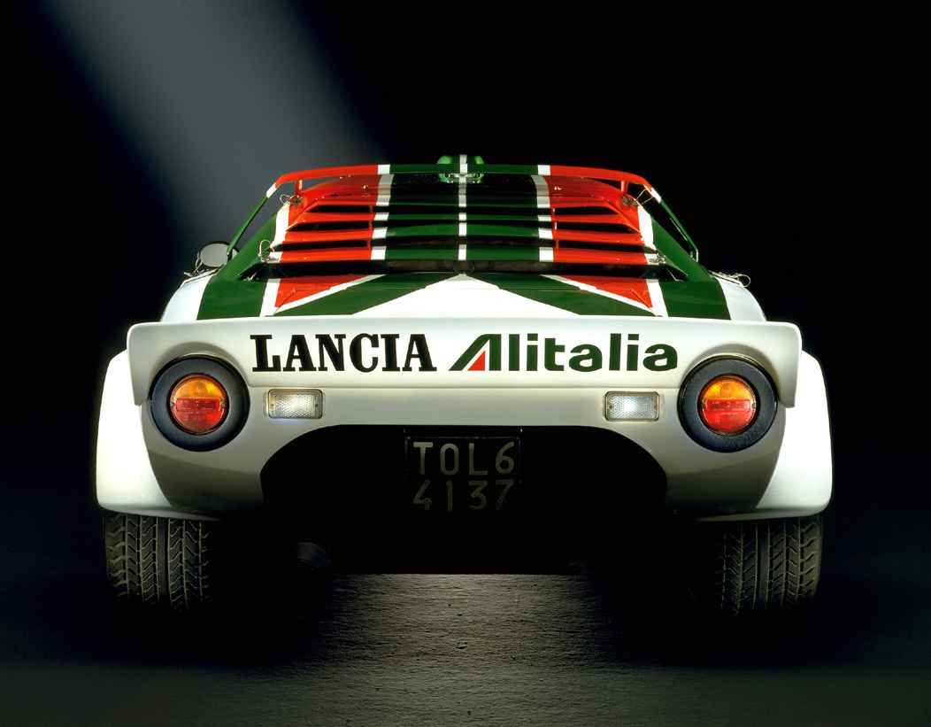 2004121121521_LanciaStratos04.jpg