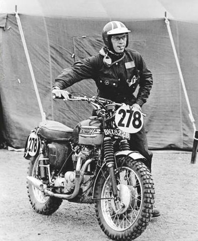 steve mcqueen triumph 1964 bell isdt scrambler motorcycle bonneville international helmet rt replica barbour mc belstaff six racing trial rider