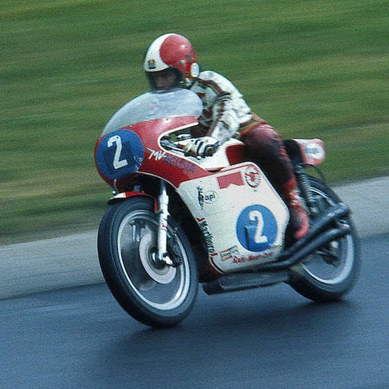 giacomo agostini number