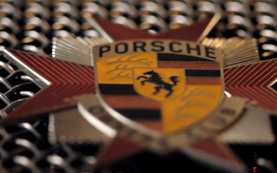 Porsche logo Porsche logo
