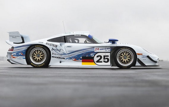 http://www.motorsportretro.com/wp-content/uploads/2012/03/1997_Porsche_GT1_Evolution_16.jpg